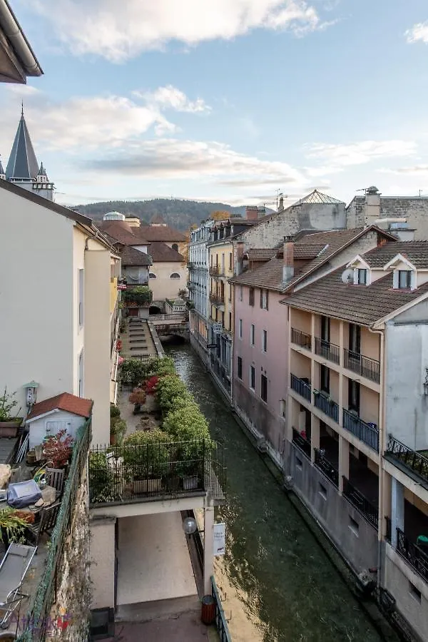 Atipik Hôtel Alexandra Annecy 2*,