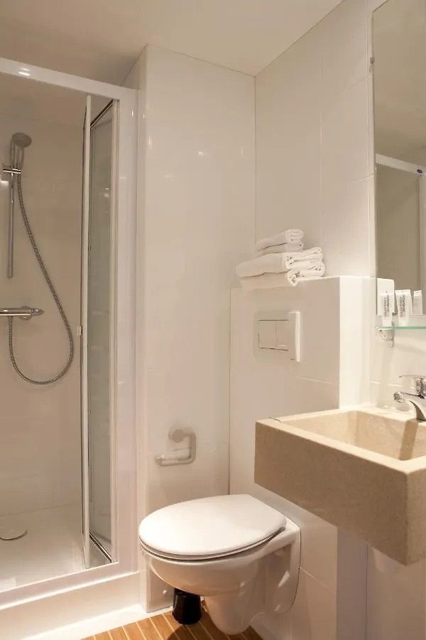 Atipik Hôtel Alexandra Annecy 2*,